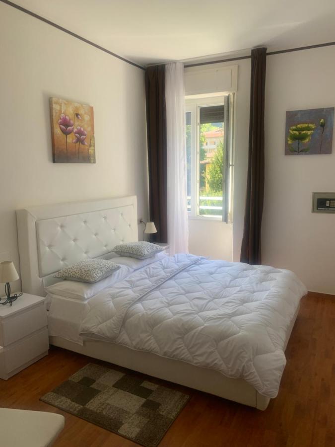 Albergo Al Lago Anfo Buitenkant foto