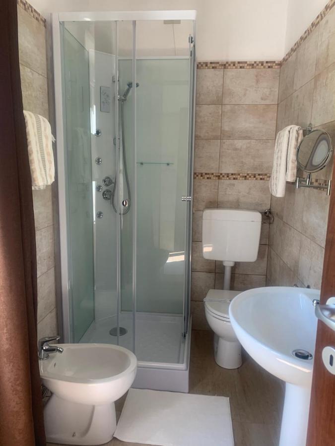 Albergo Al Lago Anfo Buitenkant foto