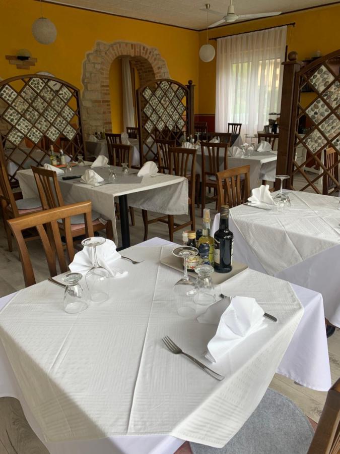 Albergo Al Lago Anfo Buitenkant foto