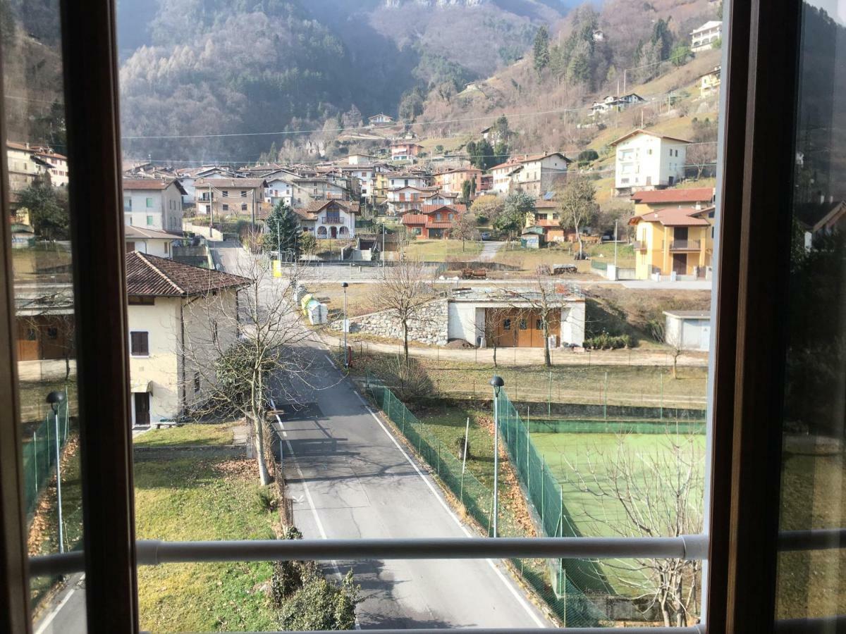 Albergo Al Lago Anfo Buitenkant foto